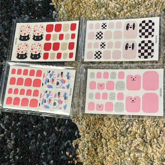 Set of 4 Animal Styles Nail Wraps Sets Gel Nails or Top Coat and Go - Picture 2 of 6